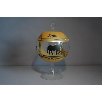 Svícen Koule na svíčku 12cm, se stojanem, znamení zvěrokruhu ​Býk