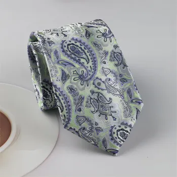 Kravata Hedvábná kravata světle zelená s kašmírovým vzorem, HEDVÁBNÝ SVĚT