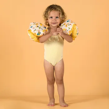 Dívčí plavky DECATHLON Dívčí plavky jednodílné 12 MĚSÍCŮ ŽLUTÁ