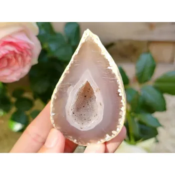 Přírodní kámen Geoda z achátu s dutinou 146g z Brazílie