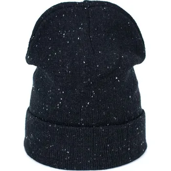 Čepice Minimalistická černá čepice