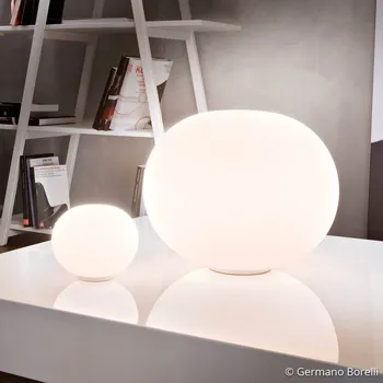 Lampička FLOS Glo-Ball - kulová stolní lampa 45 cm opálově bílá 1 x 150 W - Doprava zdarma