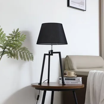 Lampička Stolní lampa Lucande Amona, černá, textil, 69 cm, trojnožka - Stínidlo - Ø 36 cm, výška 23,5 cm, délka kabelu 180 cm černá, bílá 1 x 15 W LED - Doprava zdarma