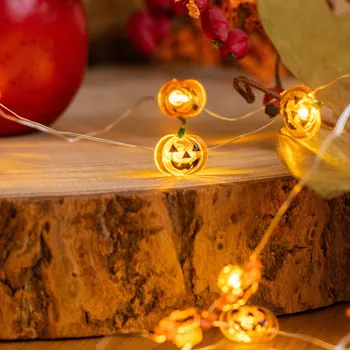 Lampička Lindby LED víla Titciana, dýně, Halloween, 320 cm oranžová 30 x 5,42 W LED