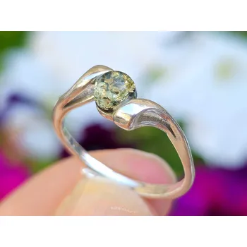 Prsten Prsten jantar zelený stříbro Ag 925/1000