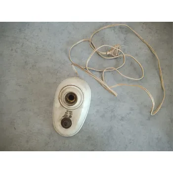 Lampička Retro bakelitová lampička hříbek typ 11641 ESC Elektrosvit bílá Varianta: 4