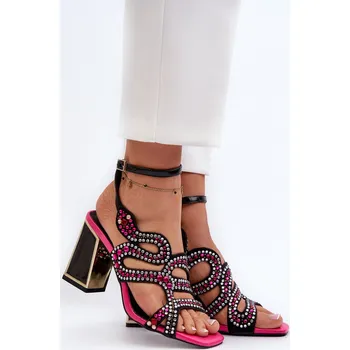 Dámské sandále Dámské zdobené sandály na podpatku D&A CR952 Barva: Černá, Velikost: 36