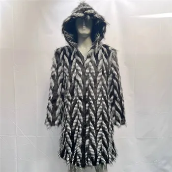 Dámský kabát Dlouhý vzorovaný kožich s kapucí Velikost: S, Barva (Varianta): Pírko