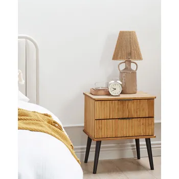 Noční stolek Noční stolek světlé borovicové dřevo 2 zásuvky na nohách rustikální skandinávský styl ložnice Beliani