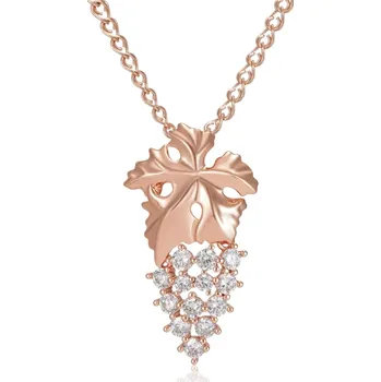 Náhrdelník B-TOP Růžově pozlacený náhrdelník s přívěskem Hroznového Vína