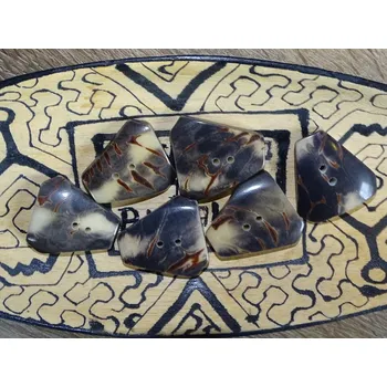 Knoflík Knoflík troj (šedý)