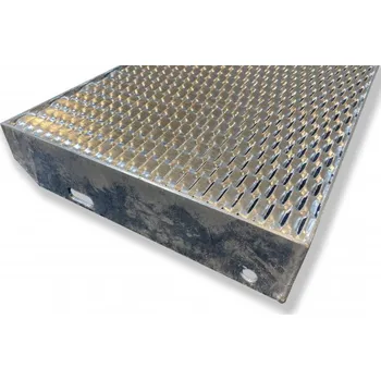 Terasové prkno Schodišťový stupeň Industry - tahokovový - ocel, žárový zinek / 47x13x5x3 mm / 800 x 240, 270 a 305 mm