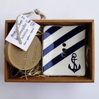 Mýdlo Dárková sada s mýdlenkou a kulatým mýdlem