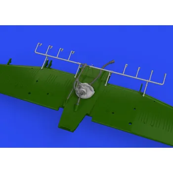 Plastikový model 1:72 Z-37A - postřikovací ráhna