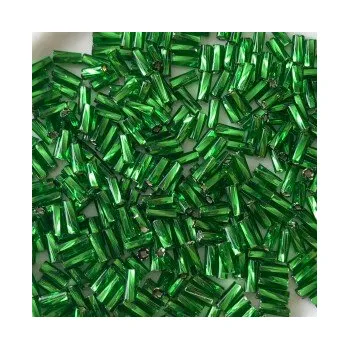 Dětské navlékací korálky Rokajl Preciosa 1. jakost - tyčinky zelené kroucené 5mm č. 094