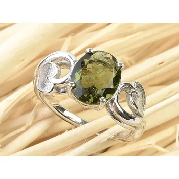 Prsten Prsten s oválným vltavínem 10 x 8mm Ag 925/1000 standard brus