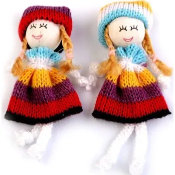 Panenka Textilní panenka - ozdoba k našití - hnědá/červená