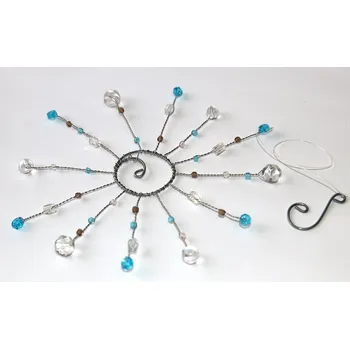 Dekorativní svítidlo JoyKa Drátkované Slunce s barevnými korálky - Modrá je dobrá, Veselá Světelná harmonie, Hravá energie, Rozsvitťe si, Veselé sluníčko i doma, Polibek lásky 3476 (Česká výroba, co kus - to originál :))