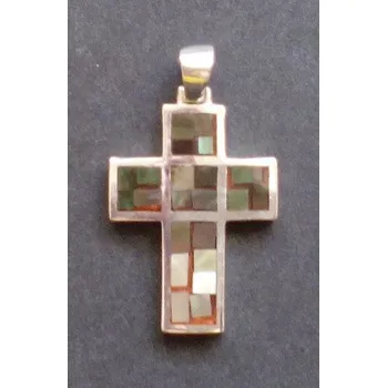 Přívěsek Křížek s perletí - stříbrný přívěsek