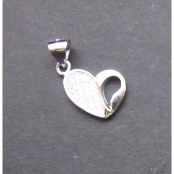 Přívěsek Malé srdíčko zdobené zirkony - přívěsek ze stříbra