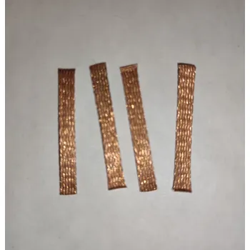 Příslušenství k autodráze Stírací kartáčky Cu, Balení obsahuje 4 ks. Rozměry cca 3,5 x 0,3 x 25 mm