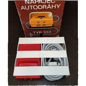 Příslušenství k autodráze Trafo typ 333 s krabičkou a plastovým rámečkem, červené, pro autodráhu ITES