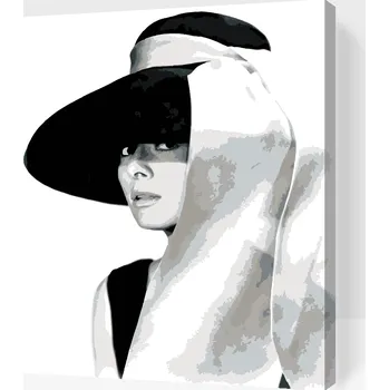Malování podle čísel - Audrey Hepburn v klobouku Velikost: 30x40cm, Rámování: Pouze srolované plátno