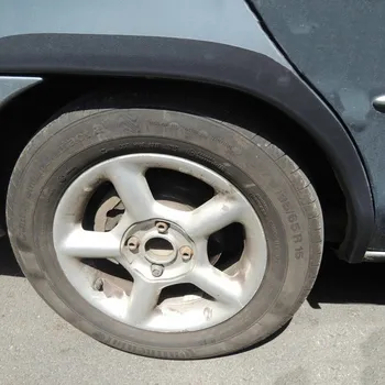 Karosérie Plastové lemy blatníku Ford Mondeo 1993-1996 combi