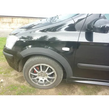 Blatník karosérie Plastové lemy blatníku Hyundai Getz 02-05 3dv.