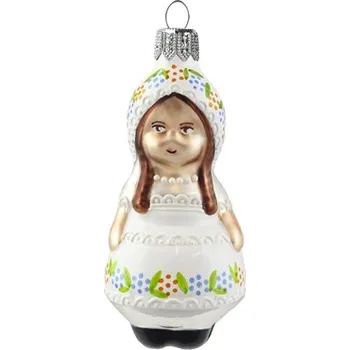 Panenka Malenka v kroji