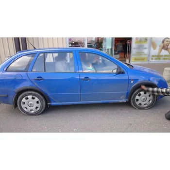 Karosérie Plastové lemy blatníků Škoda Fabia I kombi