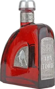Tequila Destilados Olé Aha Toro Anejo 40 % 0,7 l