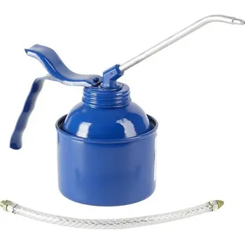 Kovová olejnička s ocelovou a pružnou tryskou 350ml Pressol (KP-05224) (Profesionální kovová dílenská olejnice 350ml Pressol, obsahuje dvě vyměnitelné trysky, pevnou ocelovou a plastovou ohebnou. Čerpací stanice umožňuje odměřenou dodávku kapiček.)