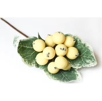 umělá květina Bobule krémové, svazek, 16 cm