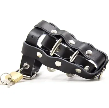 Pás cudnosti OHMama Fetish Lockable Leather Penis Cage Metallic Rings Black se zámkem