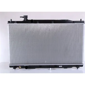 Motor automobilu Chladič, chlazení motoru NISSENS 681404