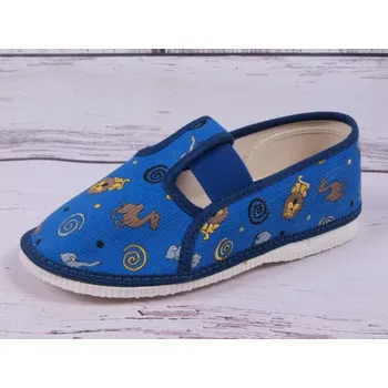 Chlapecké bačkory Bačkůrky papučky bačkory HP Čechtín 555 modré s lvíčky a slony velikost: 29,5