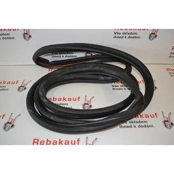 Dveře karosérie Pravé přední těsnění dveří PEUGEOT 307 - 3 dvéř (PEUGEOT 9023.F7)