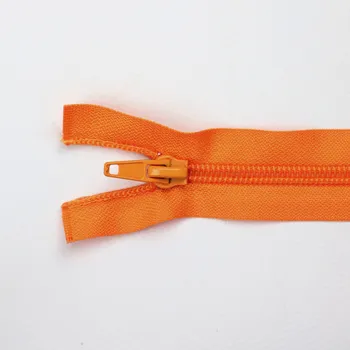 Zip Pro Háčkování Spirálový zip dělitelný 70 cm oranžově rezavý