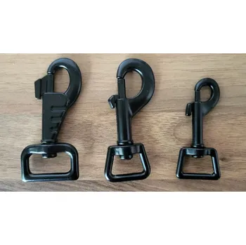 karabina Karabina ČERNÝ LAK (popruh) - 3 velikosti (černá karabina - popruh)