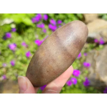 Přírodní kámen Shiva lingam 163g z Indie
