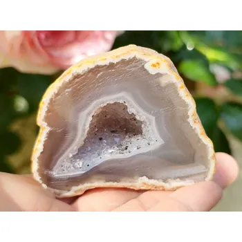 Přírodní kámen Geoda z achátu s dutinou 155g z Brazílie