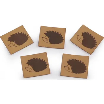 Nášivka Štítek ježek světle hnědý 26x30mm (Štítek hnědý ježeček)