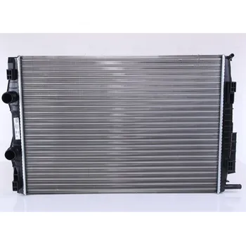 Chladič motoru Chladič, chlazení motoru NISSENS 637633