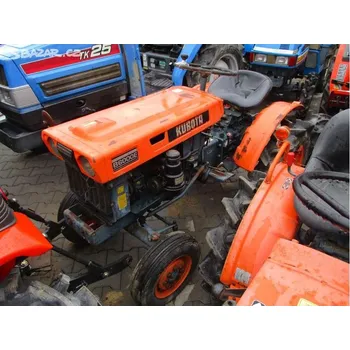 Zahradní traktor Malotraktor Kubota B6000 2WD Malotraktor Kubota B6000 2WD