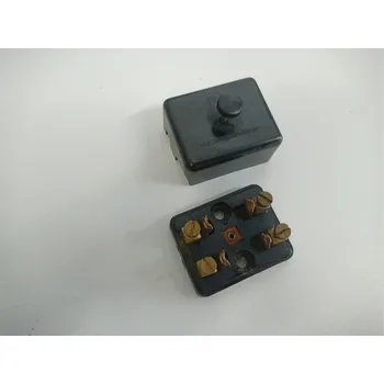 DANAPO PAL stará skříňka pojistková 2 - 4 - 6 pólová Typ: 1