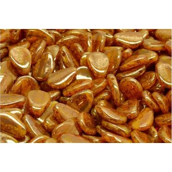 Korálek Lístek sasanky 8x11mm č. 41