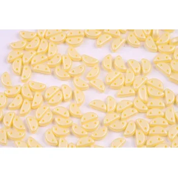 Korálek Halfmoon č.50 (8x4mm)