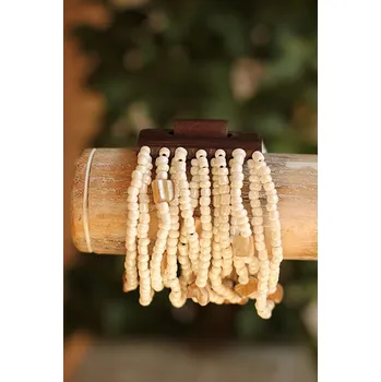 Náramek Náramek s dřevěnou přezkou, krémový