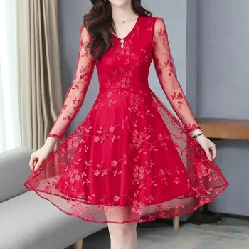 Dámské šaty Čína Elegantní společenské šaty s dlouhým rukávem, s dvojvrstvým efektem a drobnými vyšívanými kvítky Barva: červená (Long Sleeve Red), Velikost: 4XL